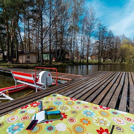 Chatovy Tabor Maly Ratmirov エクステリア 写真