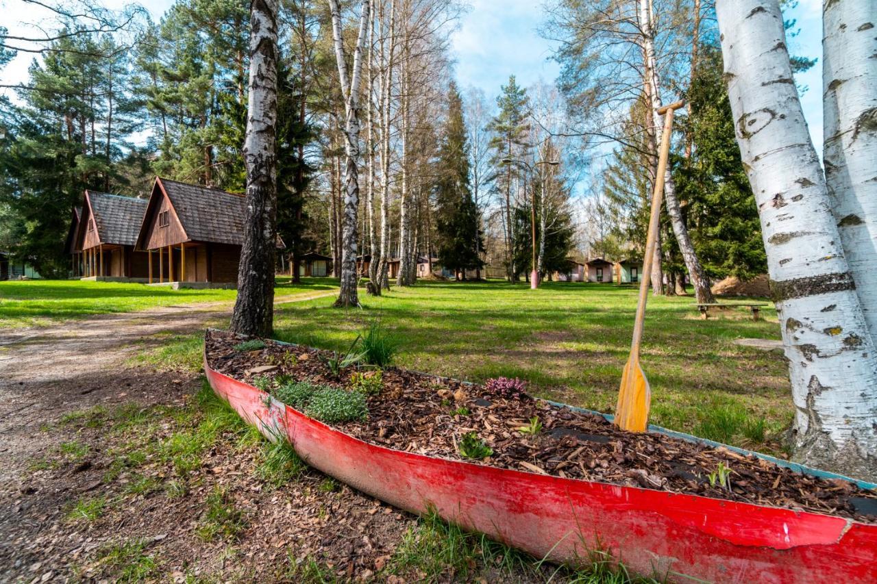 Chatovy Tabor Maly Ratmirov エクステリア 写真