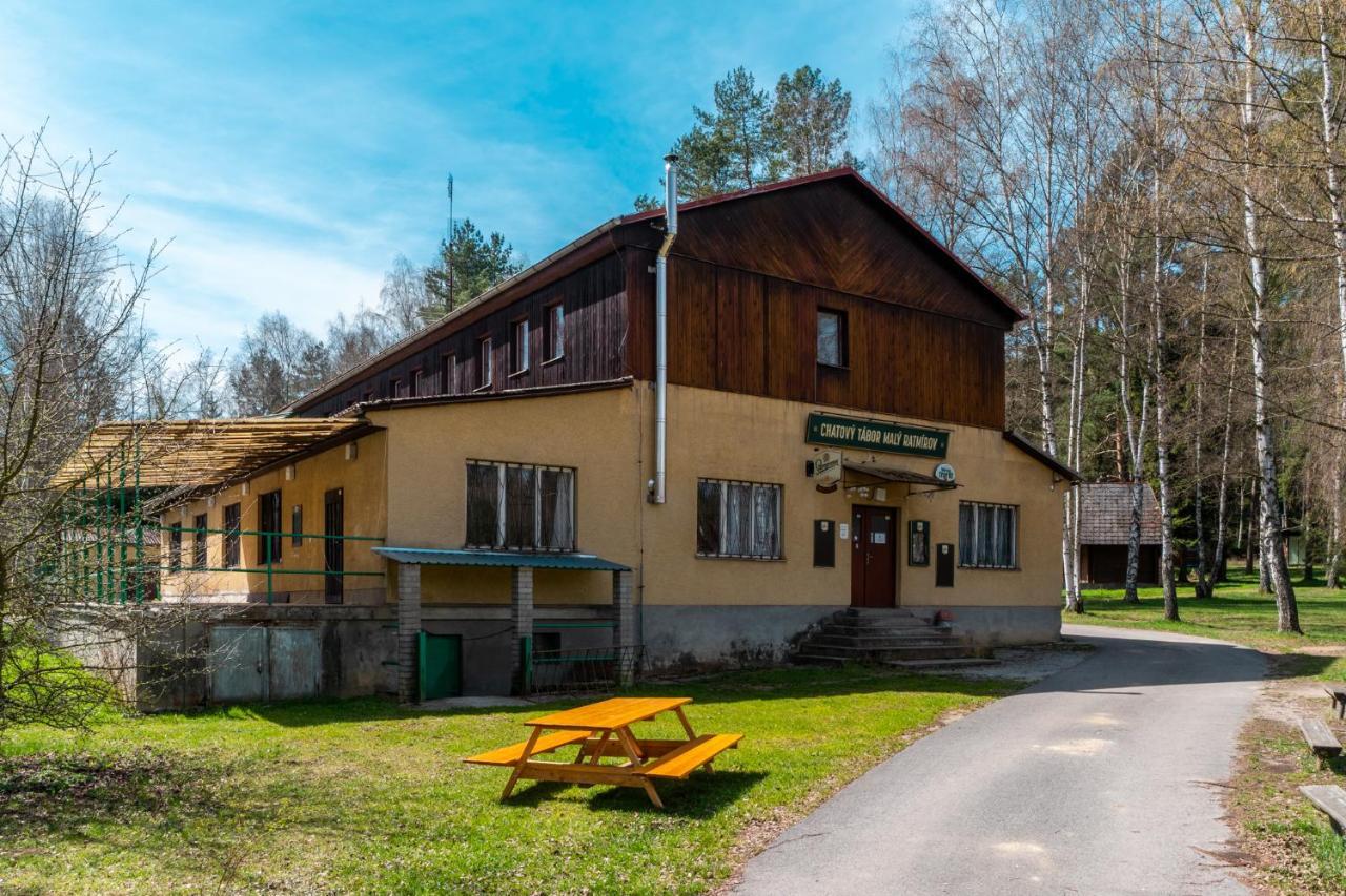 Chatovy Tabor Maly Ratmirov エクステリア 写真